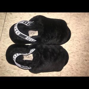 Ugg fur slippers
